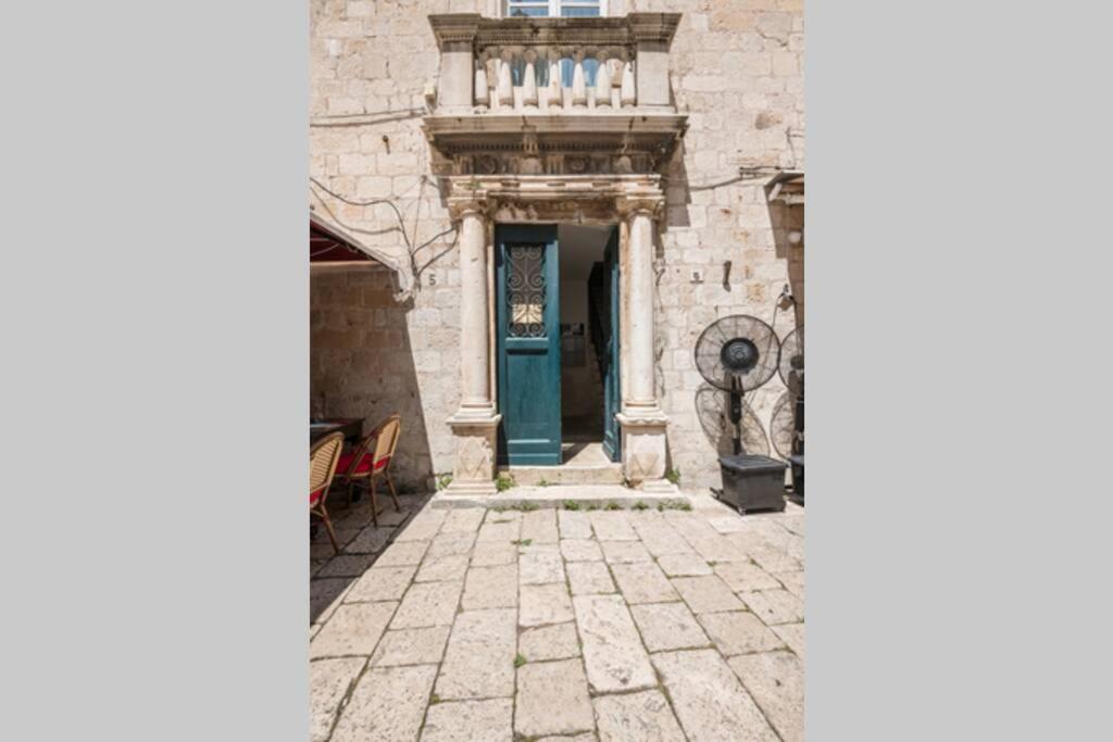 The Saint Blaise Swanky Heritage Dubrovnik Exterior photo